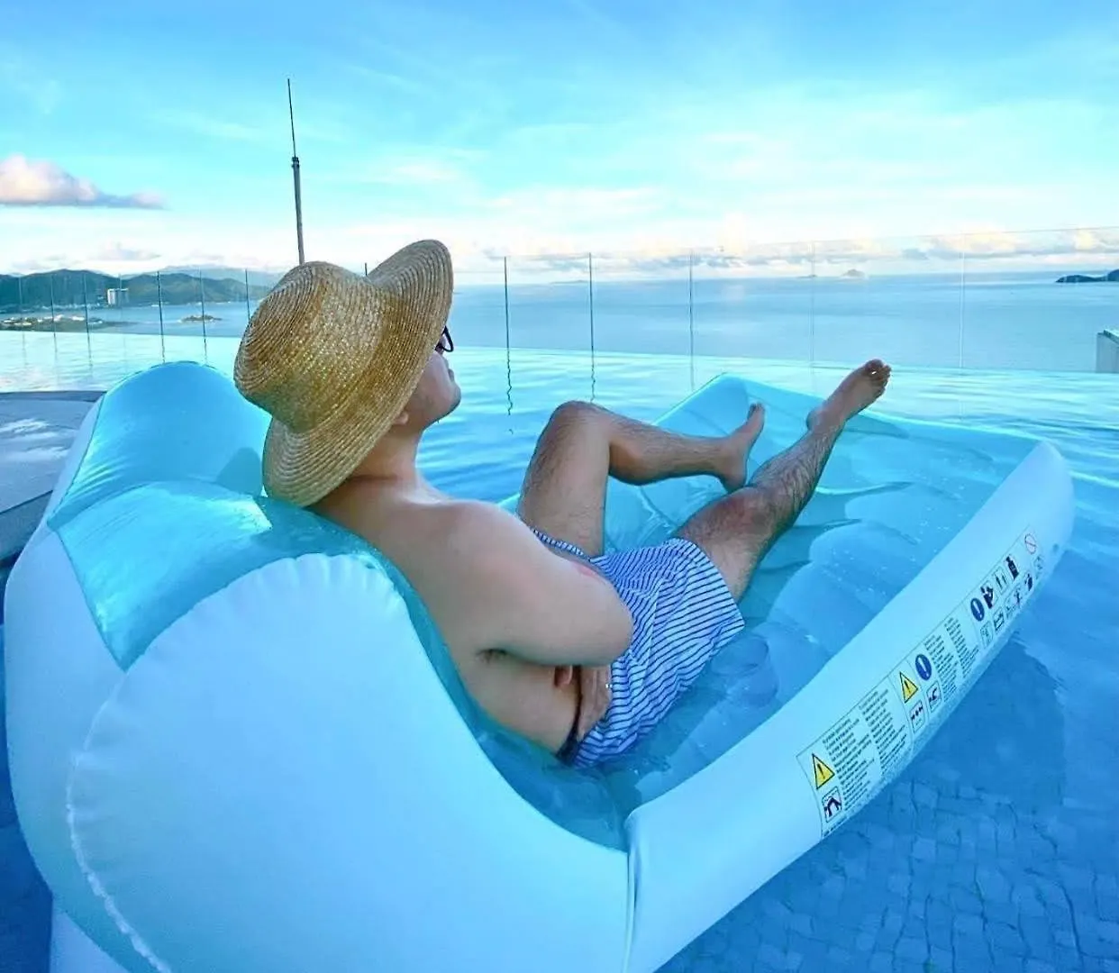 Coastal Panorama Oceanfront Suites 芽庄 0*,  越南